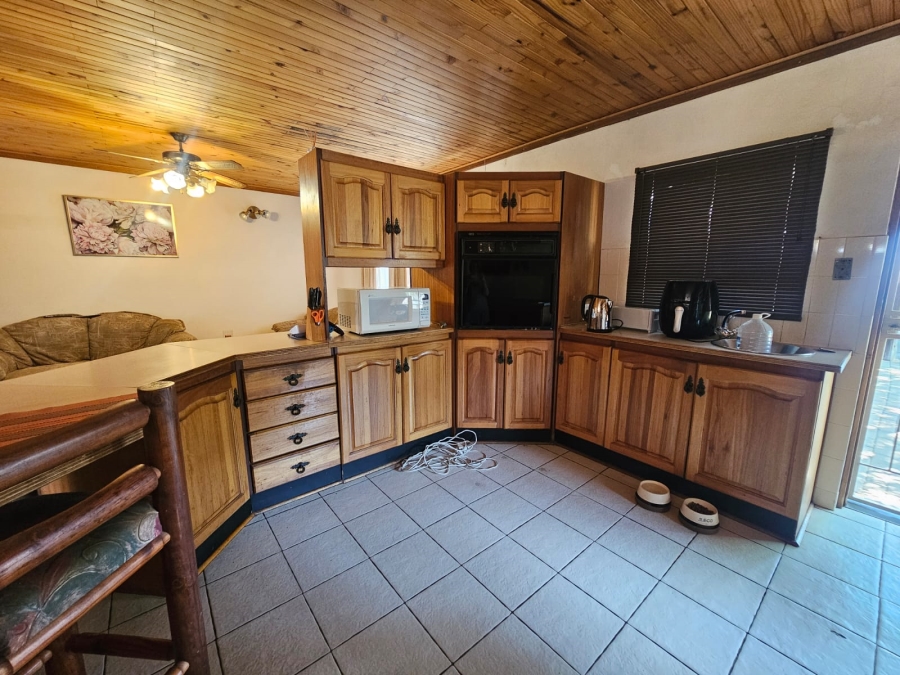 5 Bedroom Property for Sale in Riebeeckstad Free State